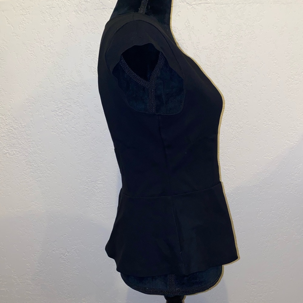 Black peplum top - Picture 4 of 10